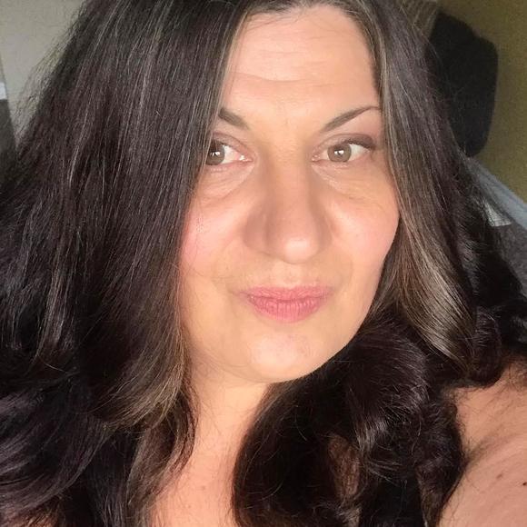 Meet your Posher, Jen - Picture 1 of 1